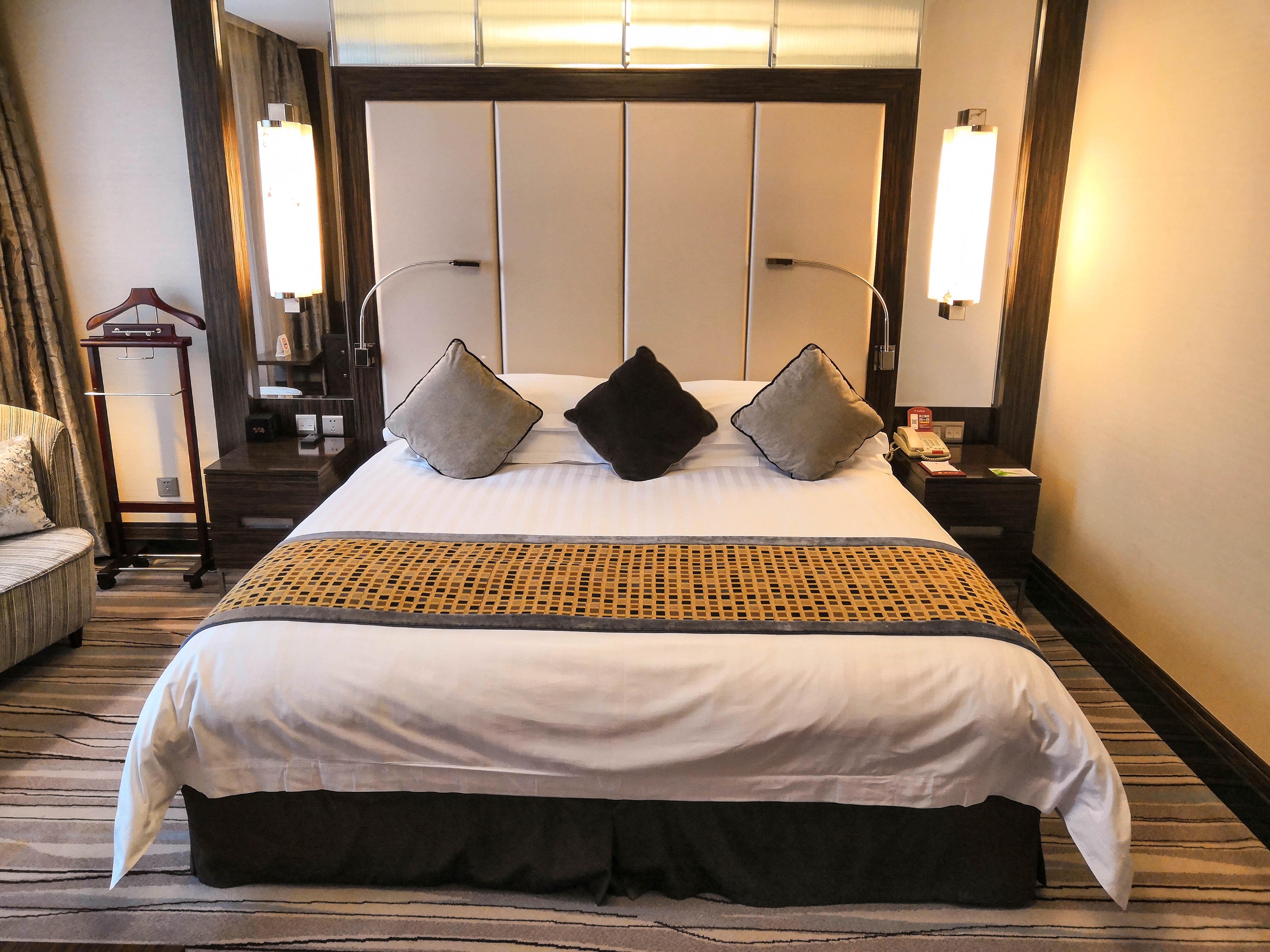 Grand Soluxe Zhongyou Hotel Шанхай Экстерьер фото