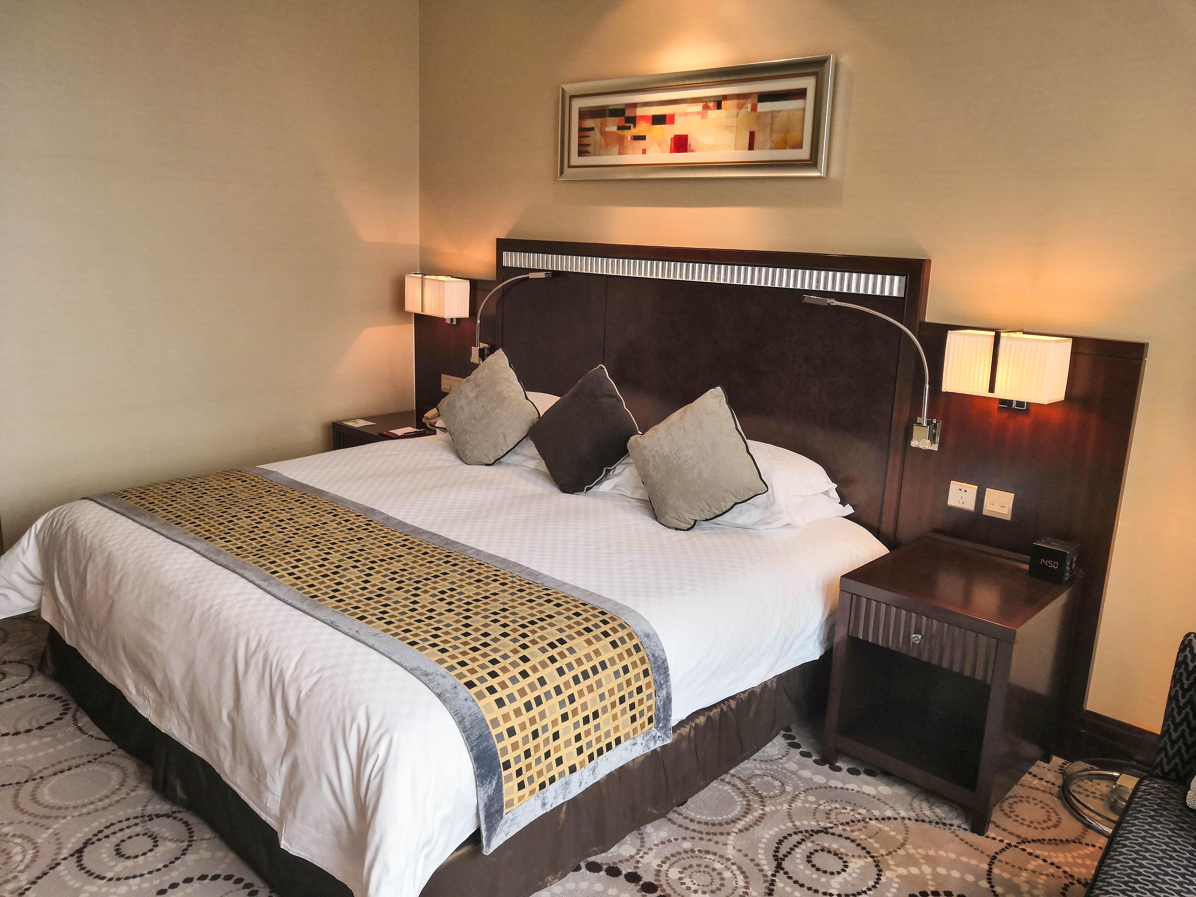 Grand Soluxe Zhongyou Hotel Шанхай Экстерьер фото
