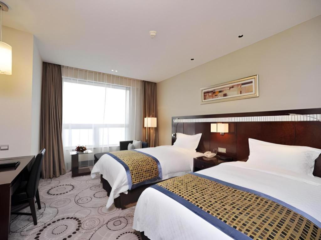 Grand Soluxe Zhongyou Hotel Шанхай Экстерьер фото
