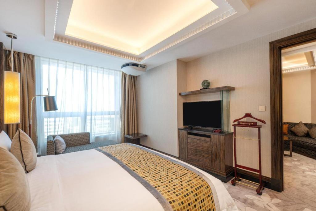 Grand Soluxe Zhongyou Hotel Шанхай Экстерьер фото