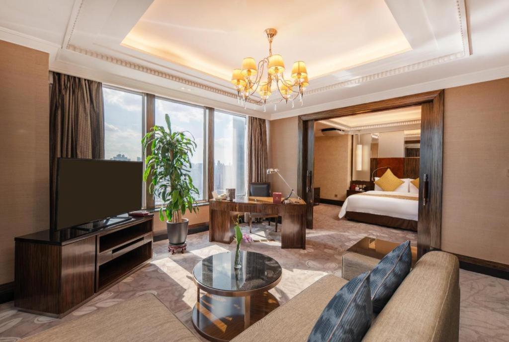 Grand Soluxe Zhongyou Hotel Шанхай Экстерьер фото